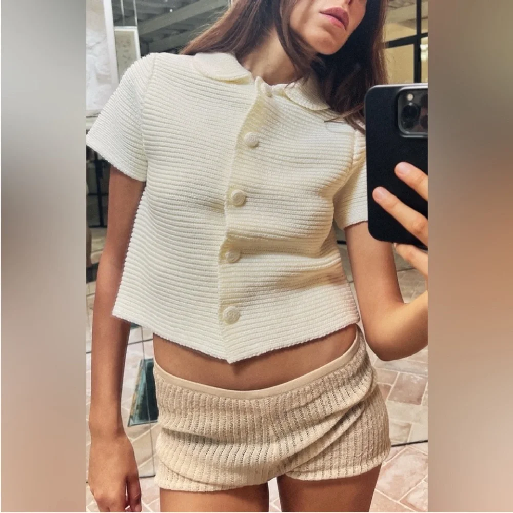 NWOT Chunky Cream Sweater Top - Picture 1 of 2
